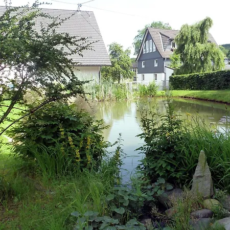 Cosy With Private Garden In In The Sauerland アパート