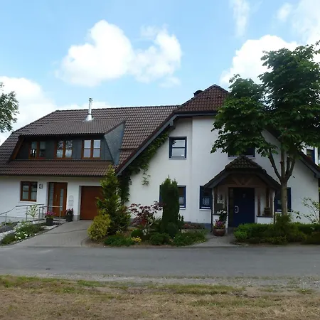 Apartment Cosy With Private Garden In In The Sauerland *